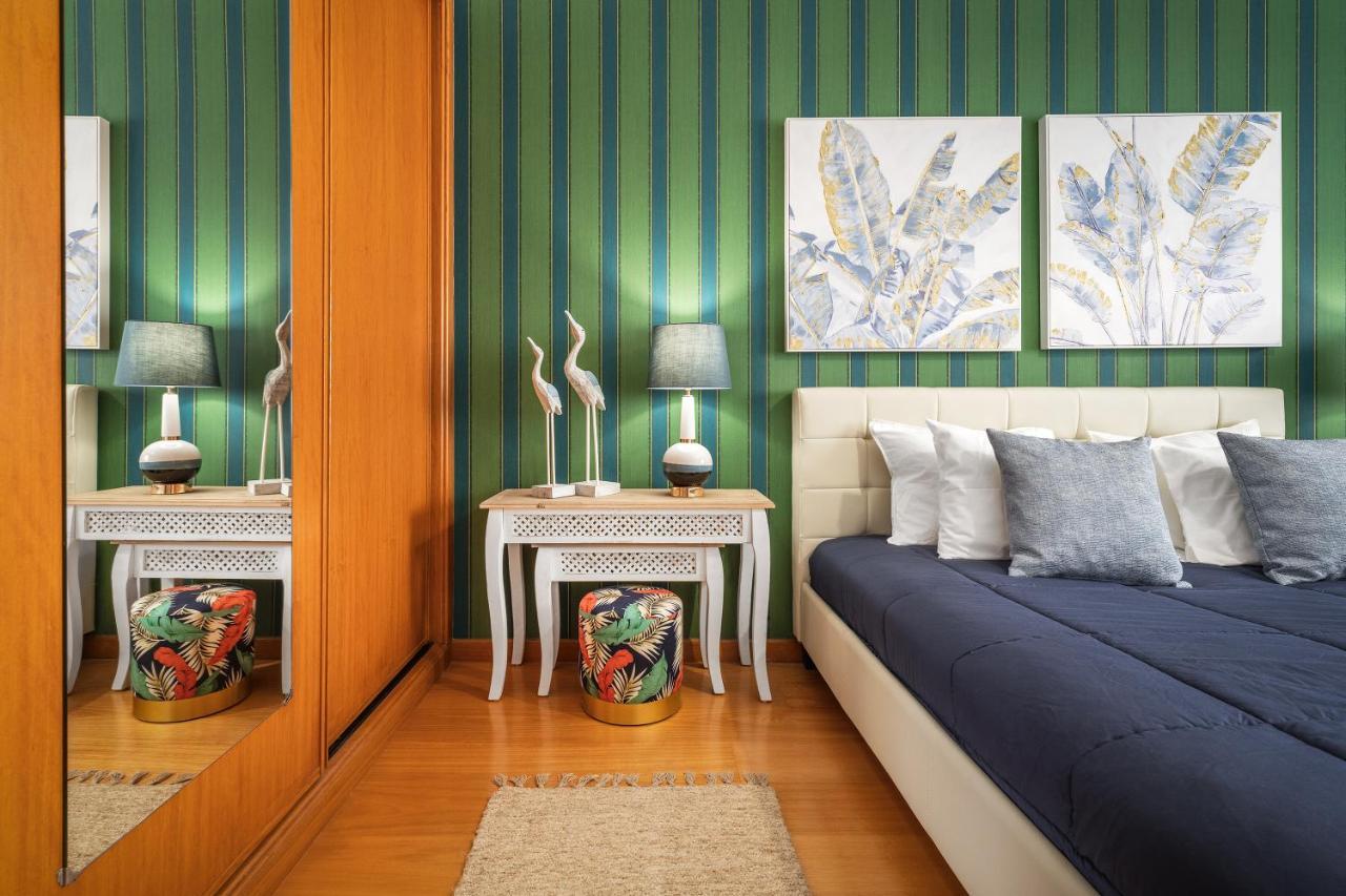 Ocean Getaway - Private Parking And Sea View Apartment Nazare Bagian luar foto