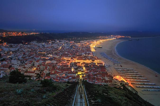 Ocean Getaway - Private Parking And Sea View Apartment Nazare Bagian luar foto